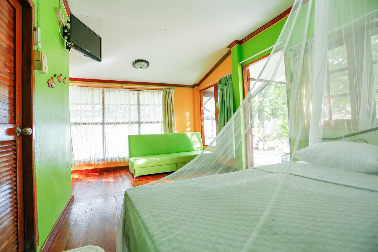 Kasemsuk Resort Bang Saphan Luaran gambar